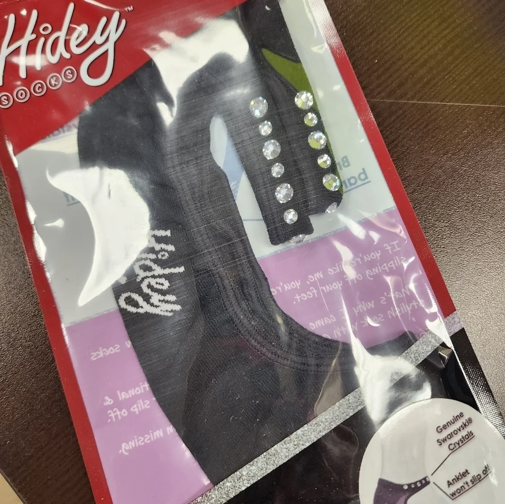 HIDEY SOCKS‎ Swarovski Crystal Embellished No Slip Socks NWT